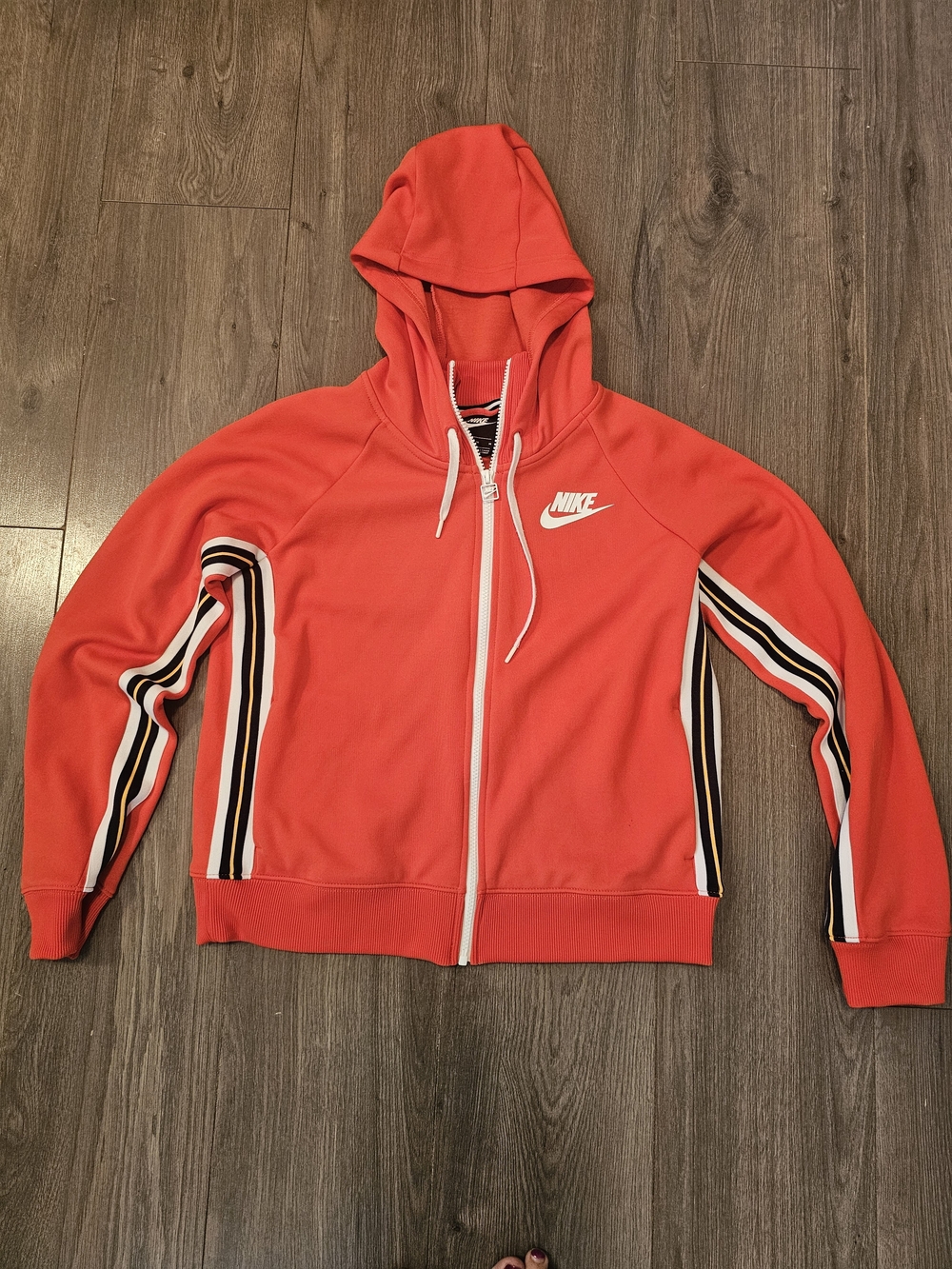 Nike Women Set- Joggers With Hoodie Zip-up - Picture 2 of 8